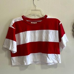 Hollister Red and White Cropped T-Shirt Size M